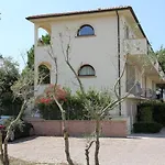 Sobrini