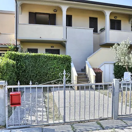 Apartment Case Sobrini